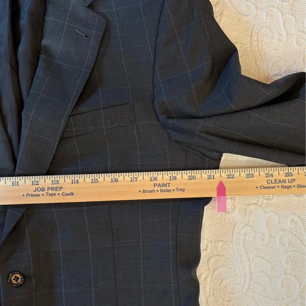 JOS A BANK Mens Charcoal Plaid 100%‎ Wool Sport Coat Blazer Jacket 40L